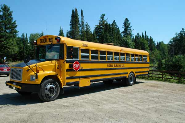Autobus scolaire Québec