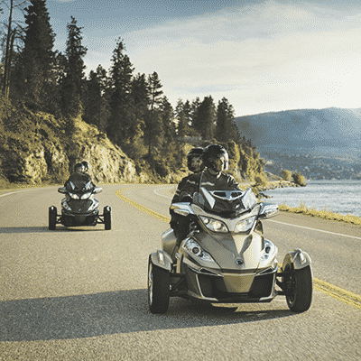 spyder en montagne et lacs du quebec