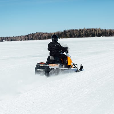 motoneige quebec lac gelé