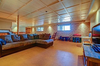 salon chalet lac Taureau