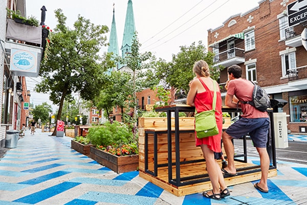 Rue de Castelnau montréal